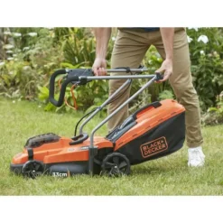 Black + Decker Tondeuses | - Tondeuse a gazon sur batterie 18v 33cm de coupe black+decker bcmw3318n-xj - livré sans batterie ni chargeur