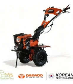 Daewoo - Motoculteur thermique à traction 212cm3, largeur de travail jusqu'à 130cm, 2 vitesses av/1 ar, guidon ajustable - New