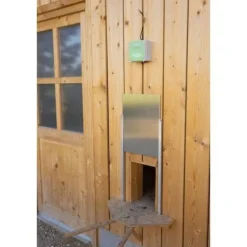Kerbl Poulaillers, Clapiers Et Accessoires | - Porte coulissante de poulailler 43x40 cm 436732