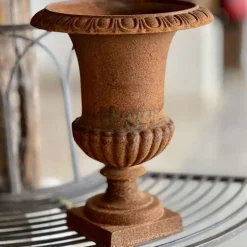 La Grande Prairie Pots Et Jardinières | - Petit vase médicis fonte rouille 34x34x43cm