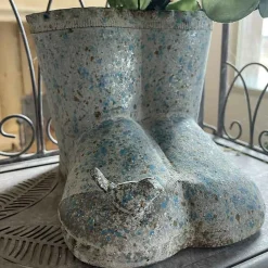La Grande Prairie - Vase boots fer patiné 20x17x16cm Discount