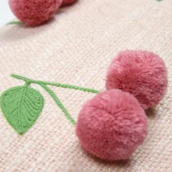 Lovely Casa Objets De Décoration | - - coussin avec cerises en relief pompons