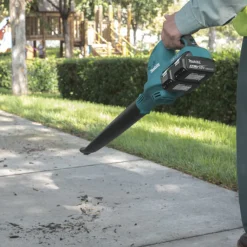 Makita - Souffleur à poignée ergonimique-36 v li-ion-2 vitesses-3,1 kg(produit seul)